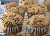 Low Sugar Applesauce Spice Muffins